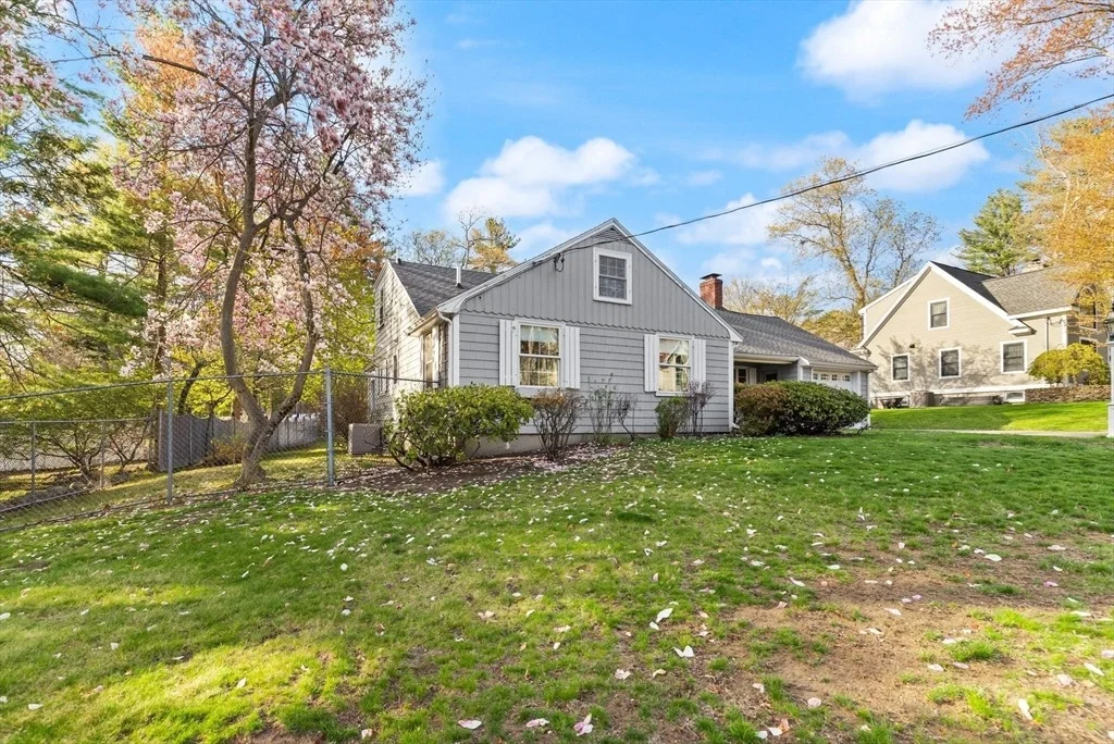 Photo of 4 Strout Ave
