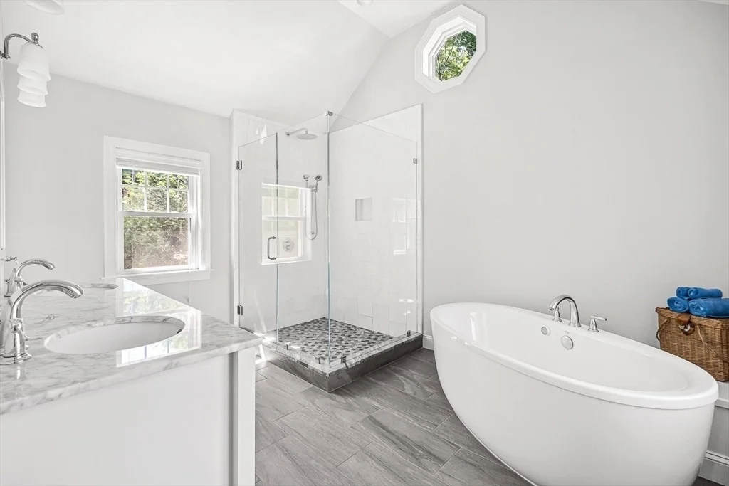 Photo of 21 Willowdale Road