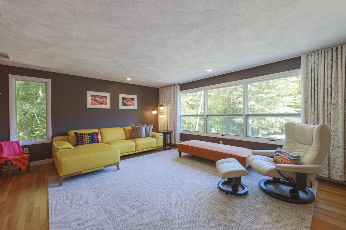 Photo of 12 Stevens Pl