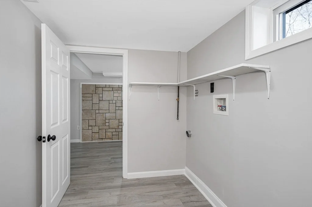 Photo of 101 Everett St