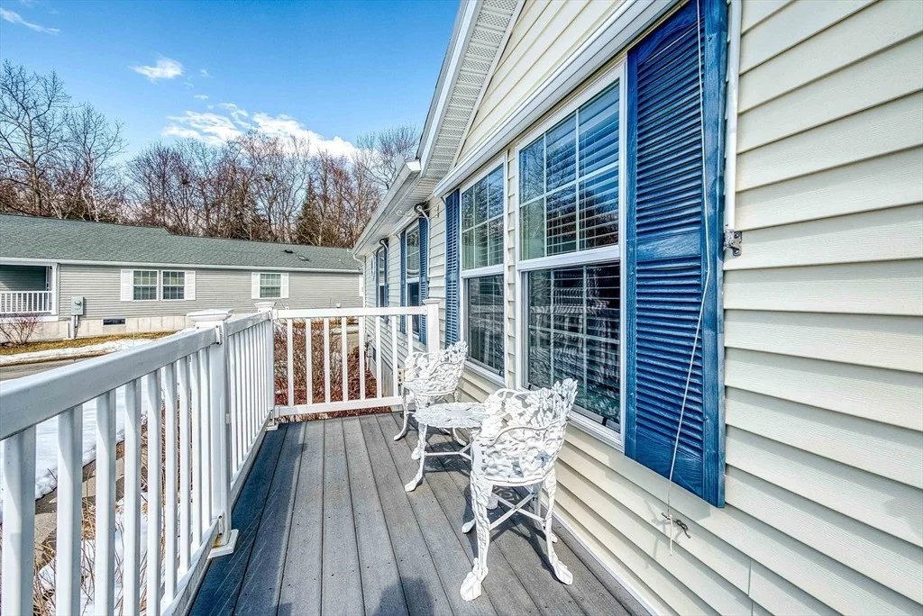 Photo of 32 Modena Circle