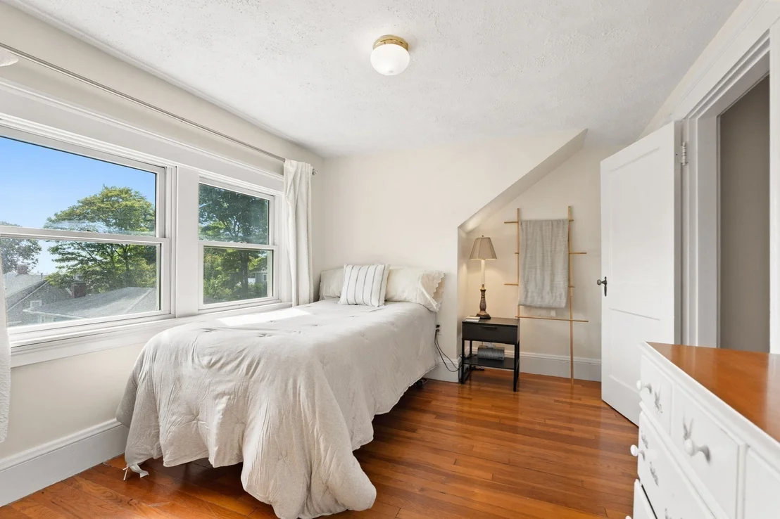 Photo of 28 Preston Beach Road