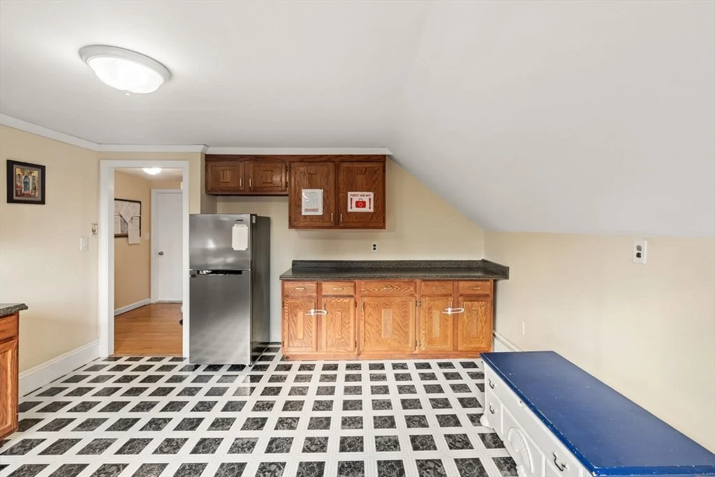 Photo of 48R Tappan Pl