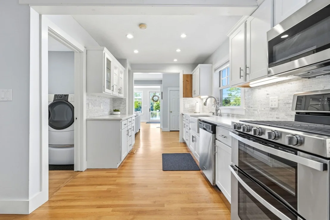 Photo of 35 Keyes Rd