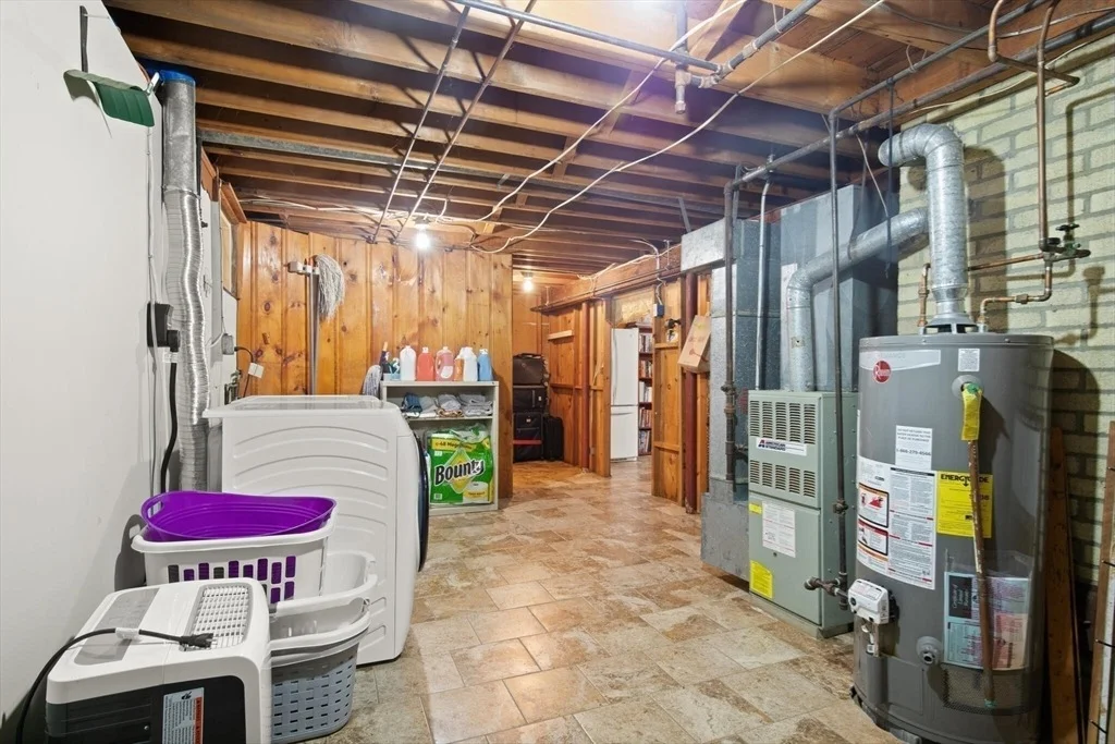 Photo of 27 Edison Avenue