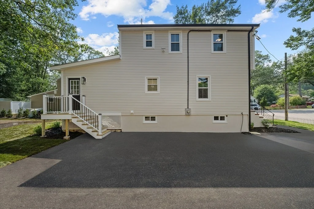 Photo of 96 Alden St