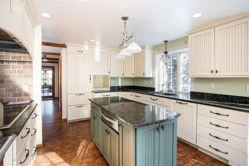 Photo of 4 Brookview Rd