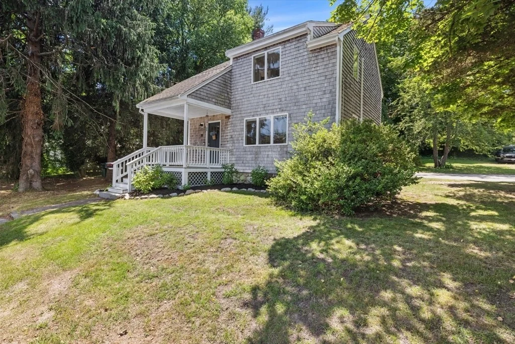 Photo of 35 Maple Street