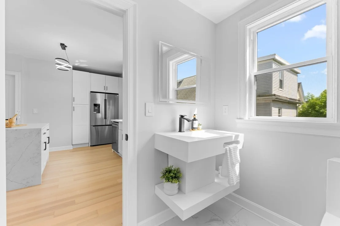 Photo of Unit 2 at 446 Broadway