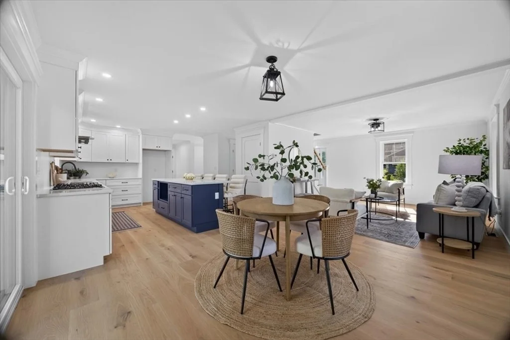 Photo of 25 Lynn St