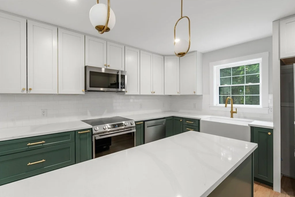 Photo of 19 Whitehorse Rd