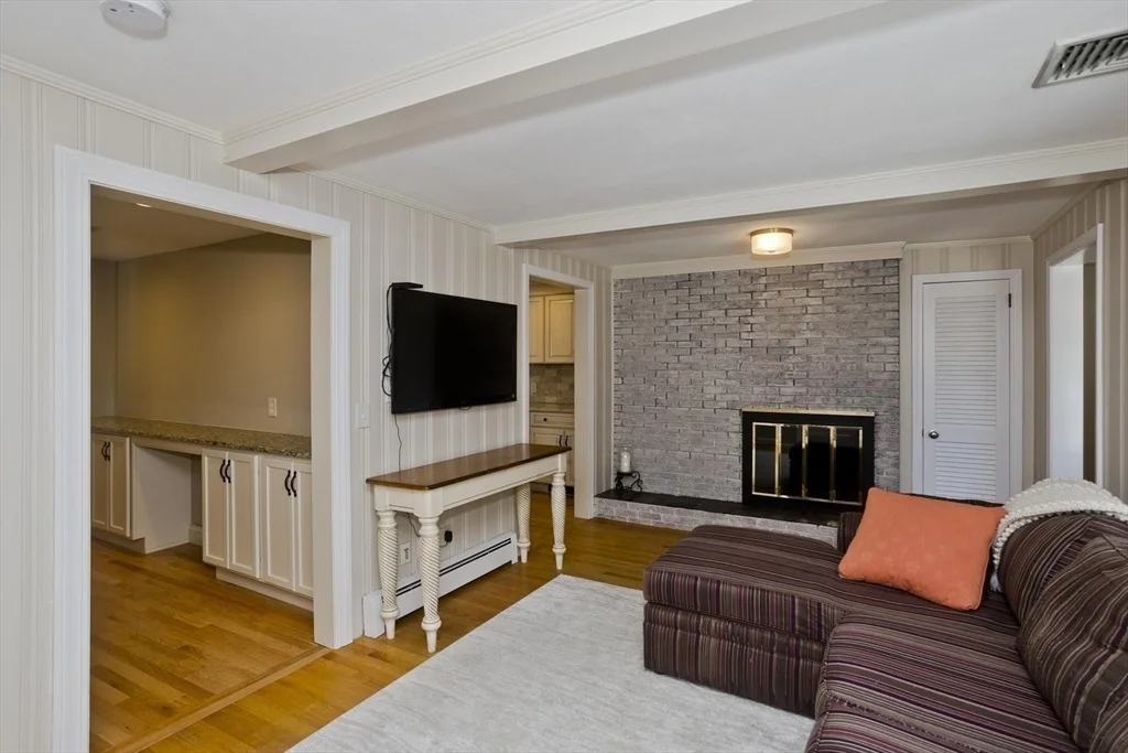 Photo of 6 Joan St
