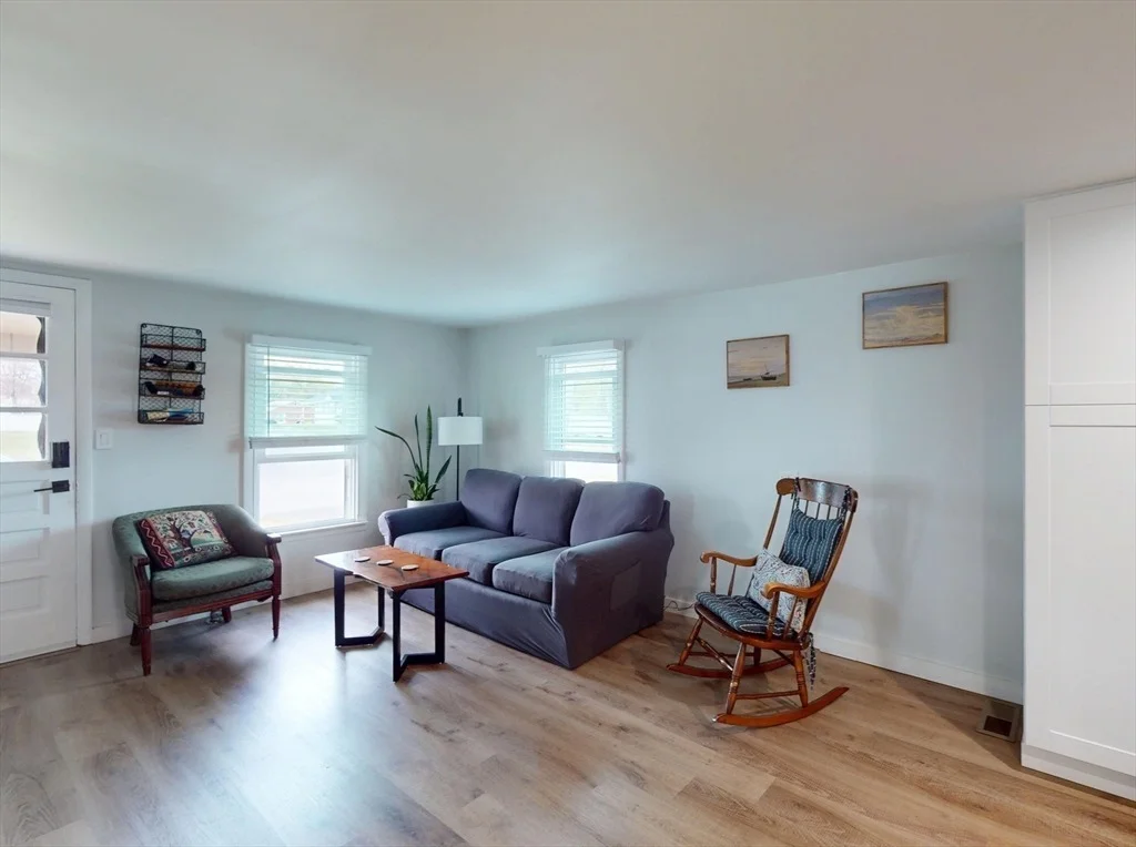 Photo of 89 Homer Ave