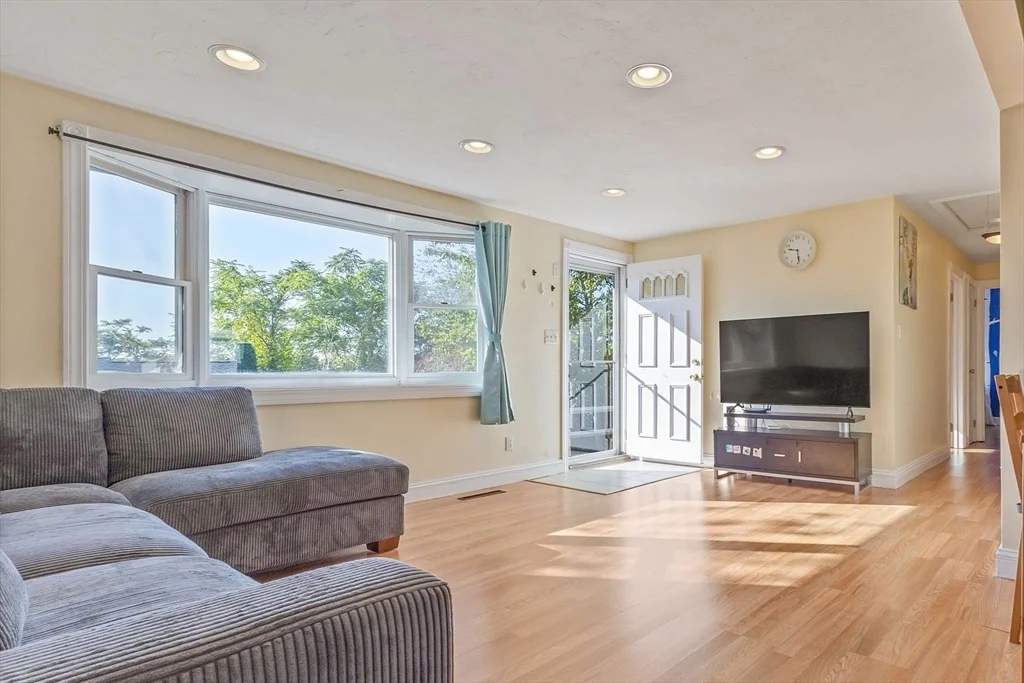 Photo of 14 Vining St