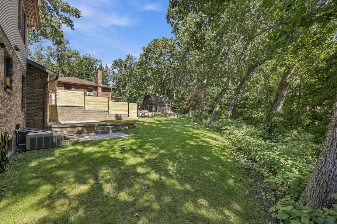 Photo of 227 Telegraph Ave