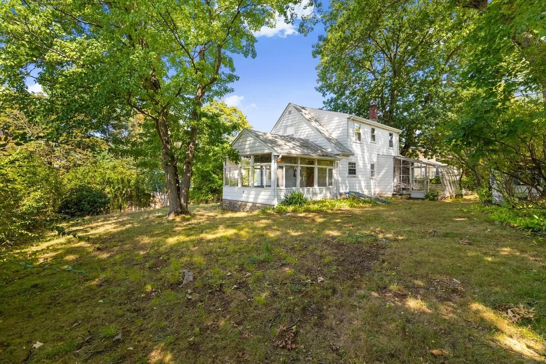 Photo of 40 Valentine Rd