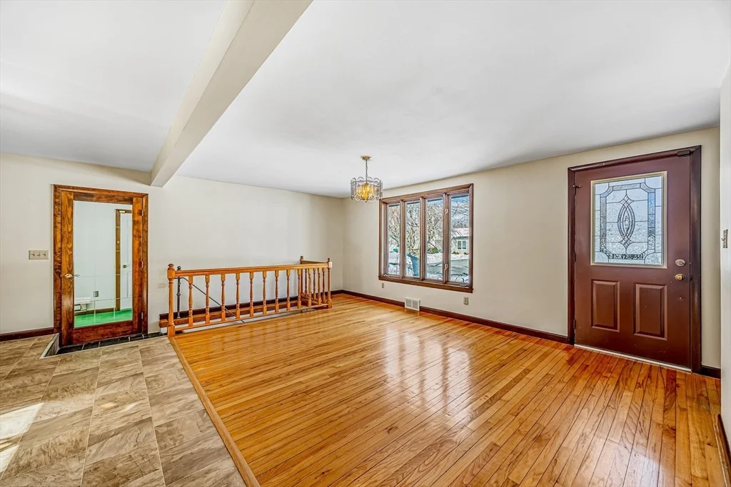 Photo of 35 Silvin Rd
