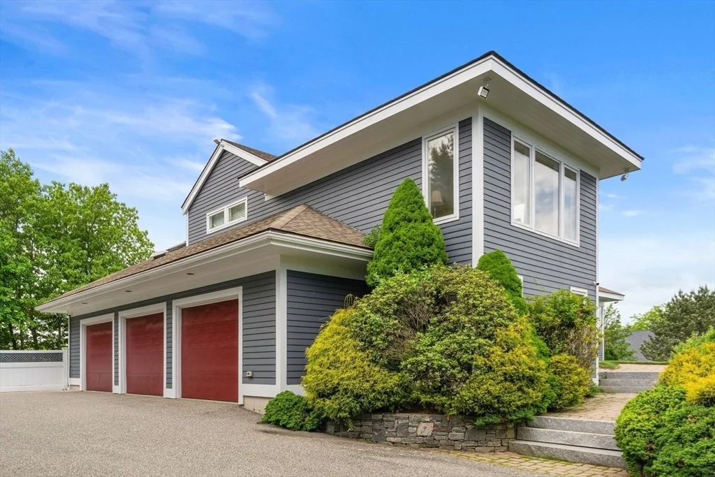 Photo of 8 Schooner Ridge