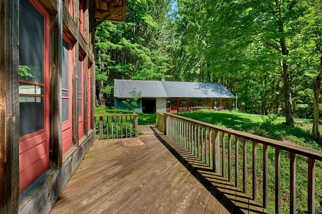 Photo of 102 Chestnut Hill Loop