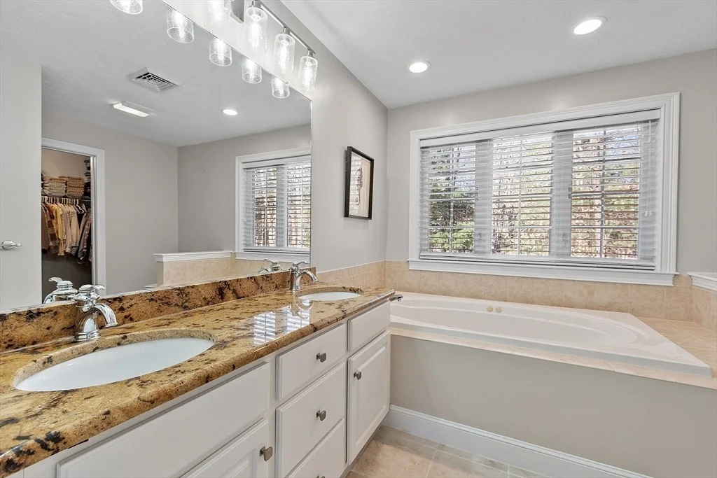 Photo of 47 Bacon St