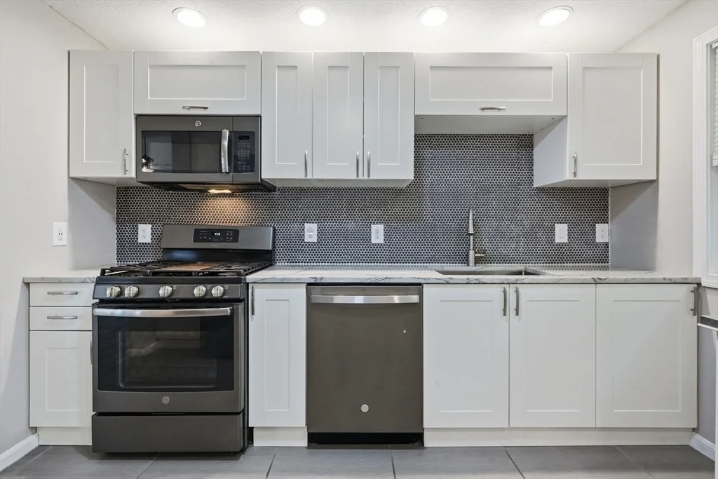 Photo of 74 Clark St