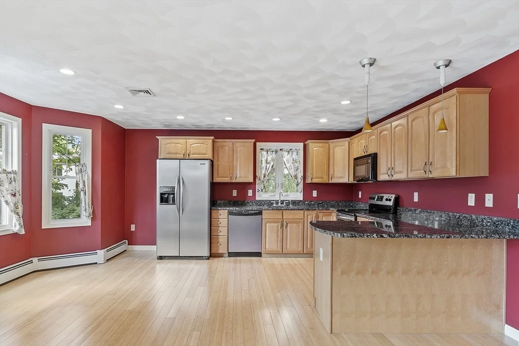Photo of 5 Hoover Ave
