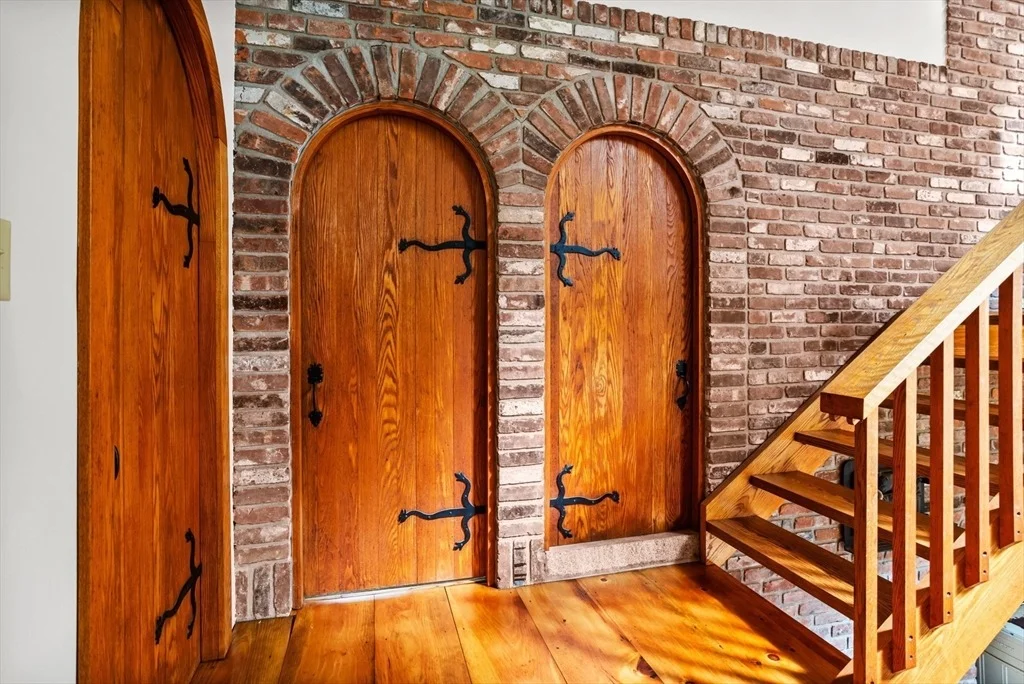 Photo of 109 Pond St