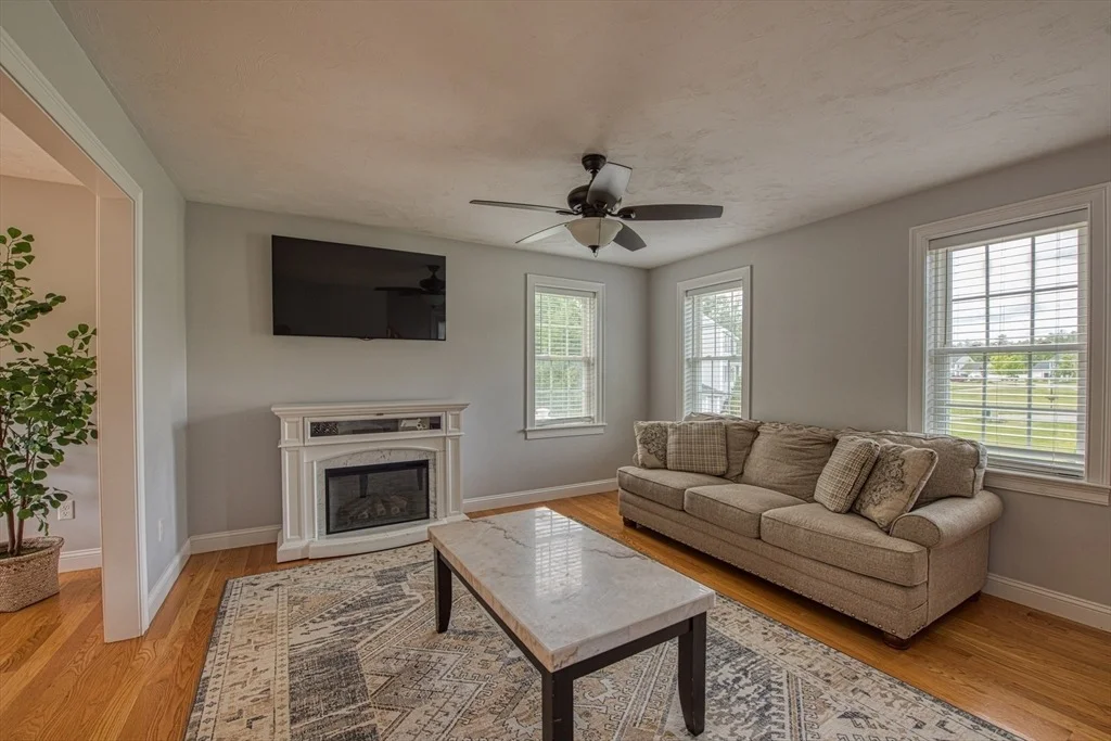 Photo of 31 Pocksha Dr