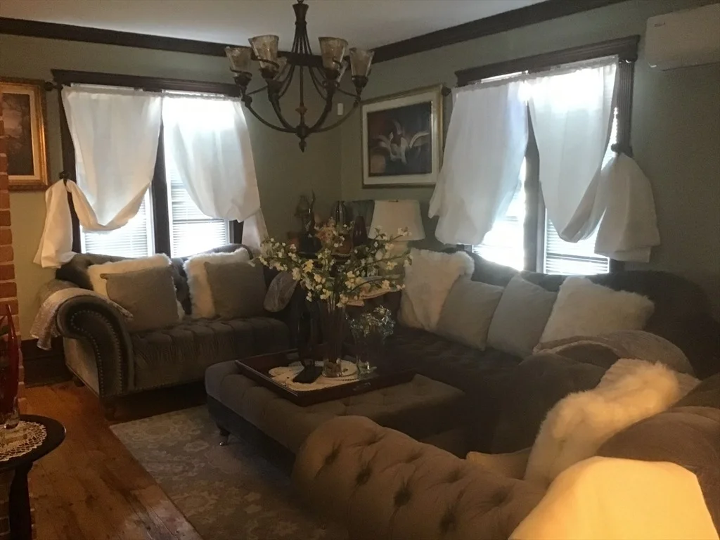 Photo of 22 Maple St