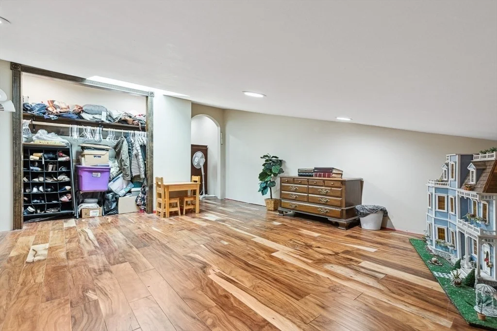 Photo of 2 Orchard St
