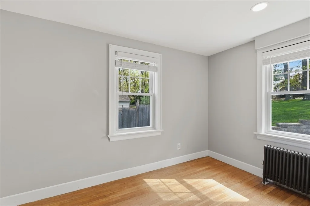 Photo of 13 Marilyn Drive