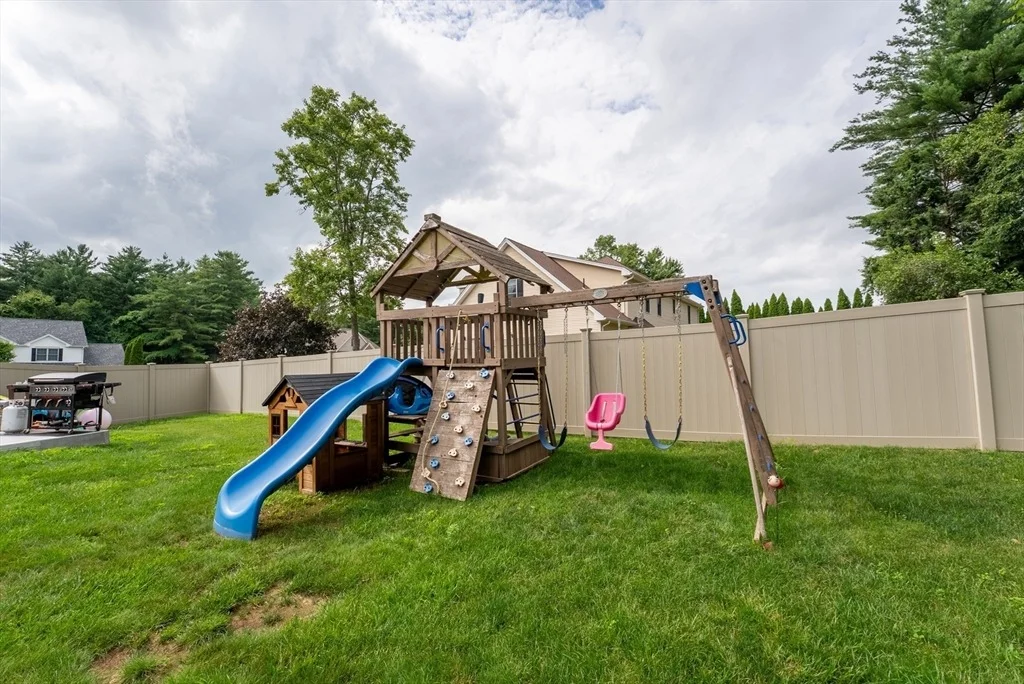 Photo of 30 Radisson Ln