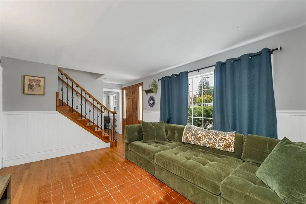 Photo of 121 Elm St