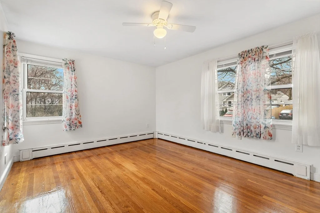 Photo of 21 Trinity Ave