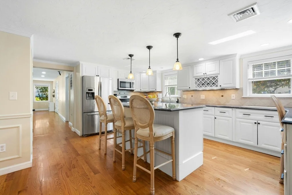 Photo of 8 Raymond Way