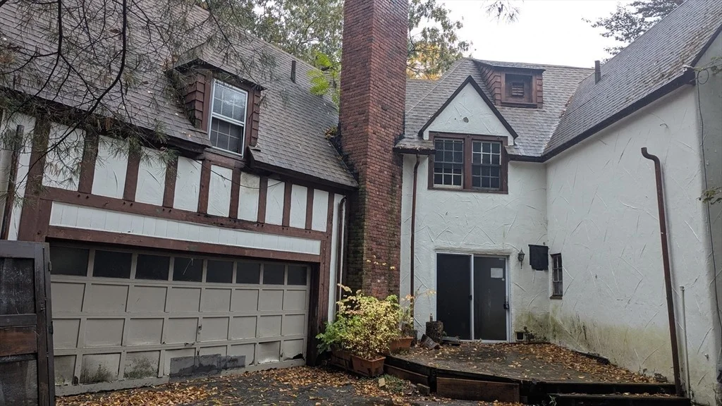 Photo of 114 Park Dr