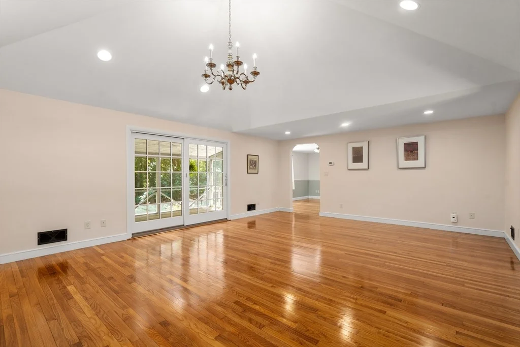 Photo of 74 Oregon Road