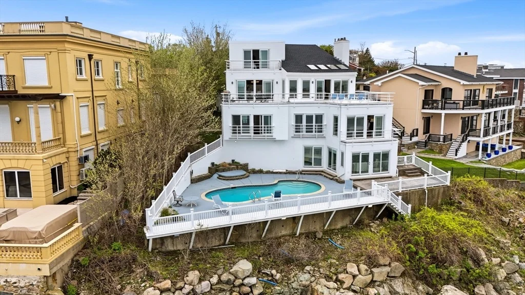 Photo of 250 Wilson Rd
