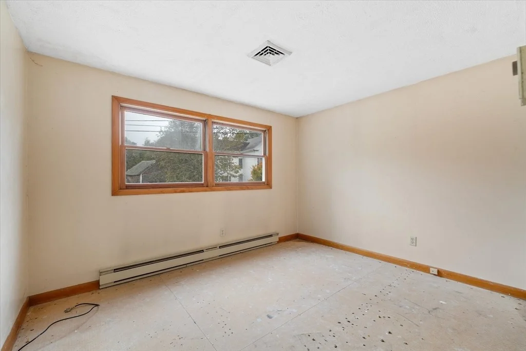 Photo of 2 Dustin St