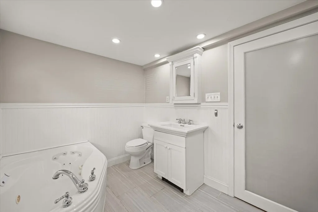 Photo of 62 Pleasant Cir