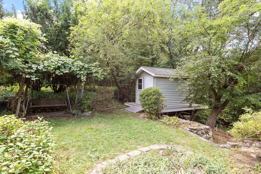 Photo of 26 Michigan Drive