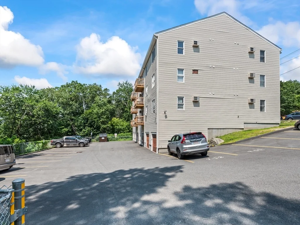 Photo of Unit 4 at 7 Gibbs St