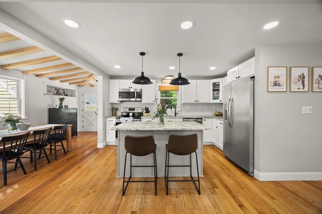 Photo of 66 Center St