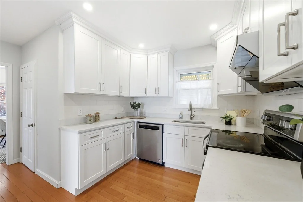 Photo of 75 Tufts St