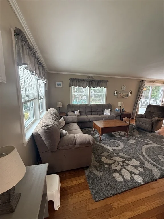 Photo of 106 Hickory Hill Circle