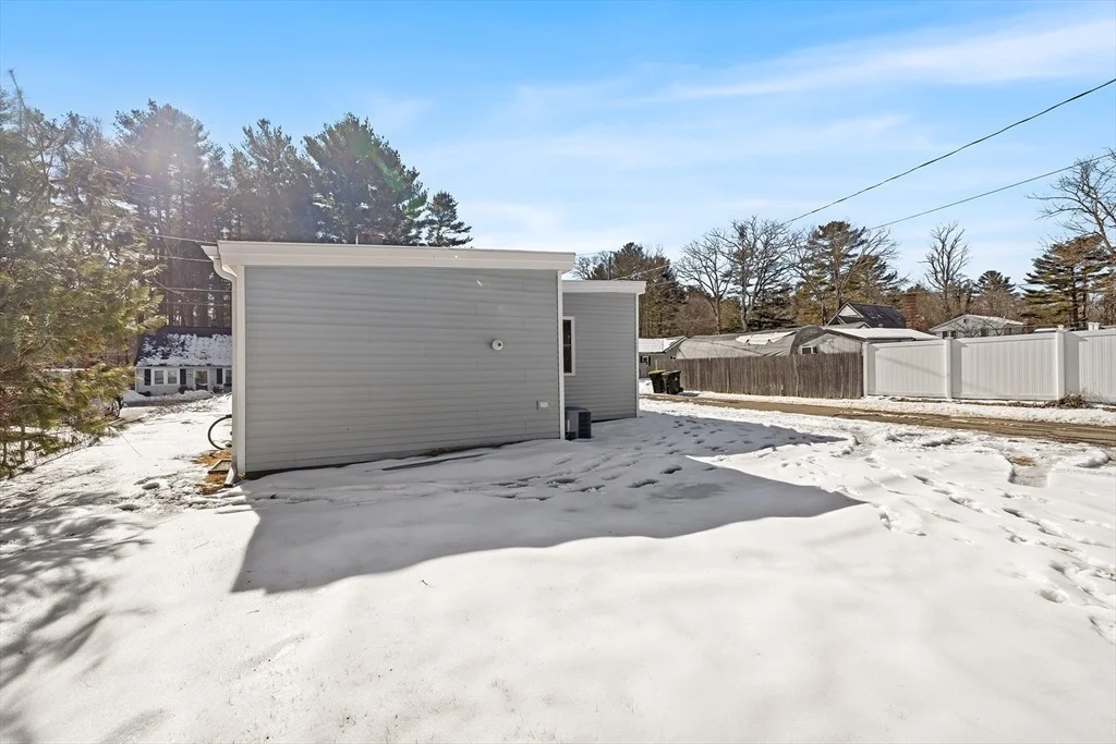 Photo of 6 Sachem Rd