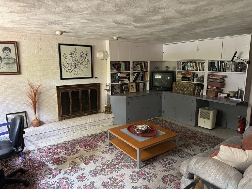 Photo of 17 Maplewood Rd