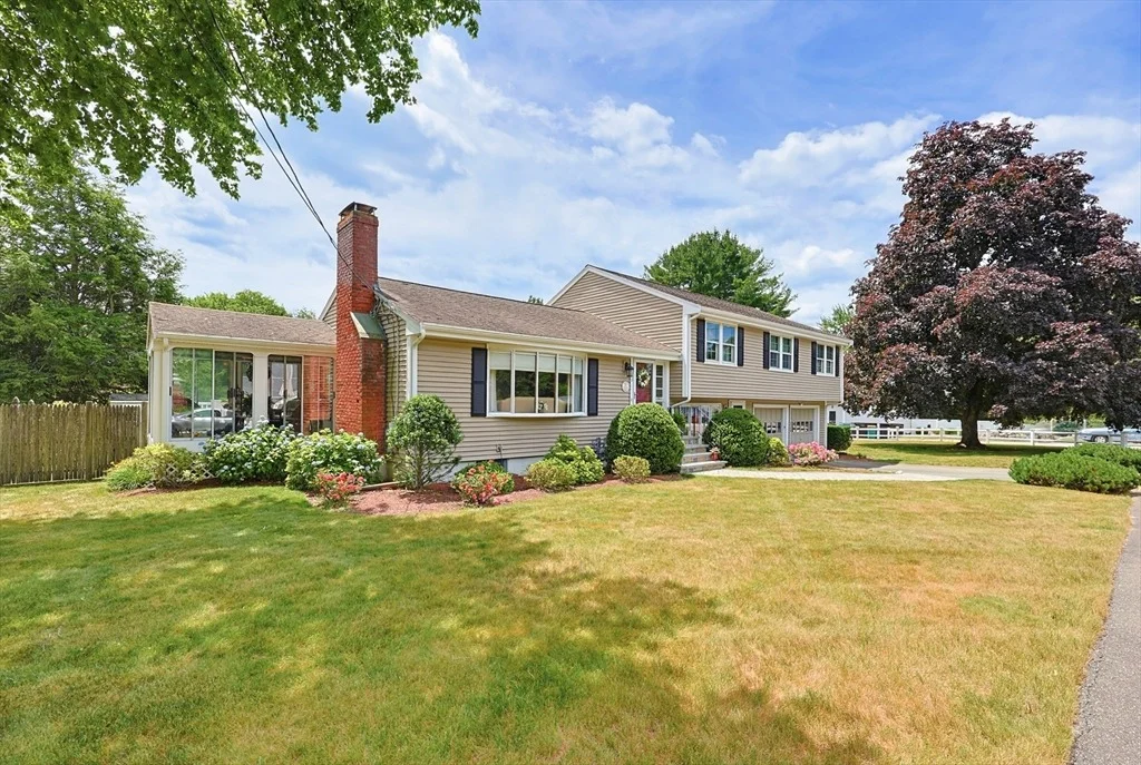 Photo of 3 Suffolk Dr