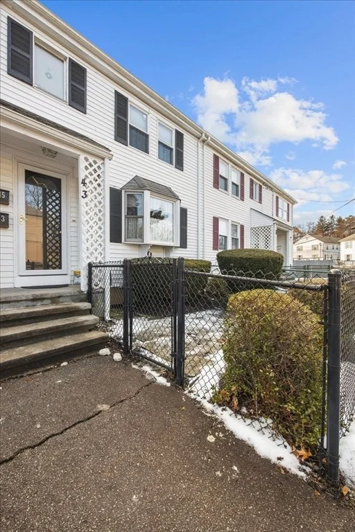 Photo of 43 Keyes St