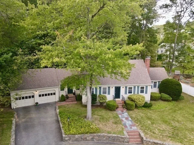 Photo of 21 Pine Ridge Circle